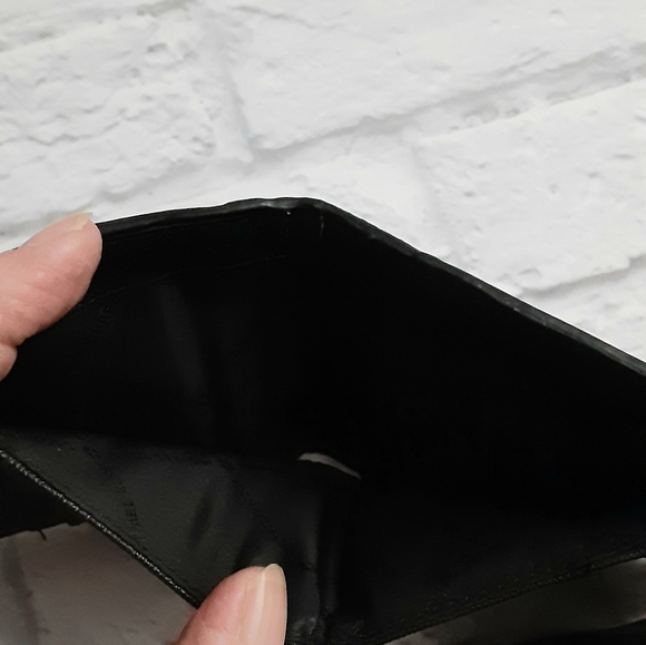 Michael Kors black saffiano leather small wallet - Picture 12 of 15